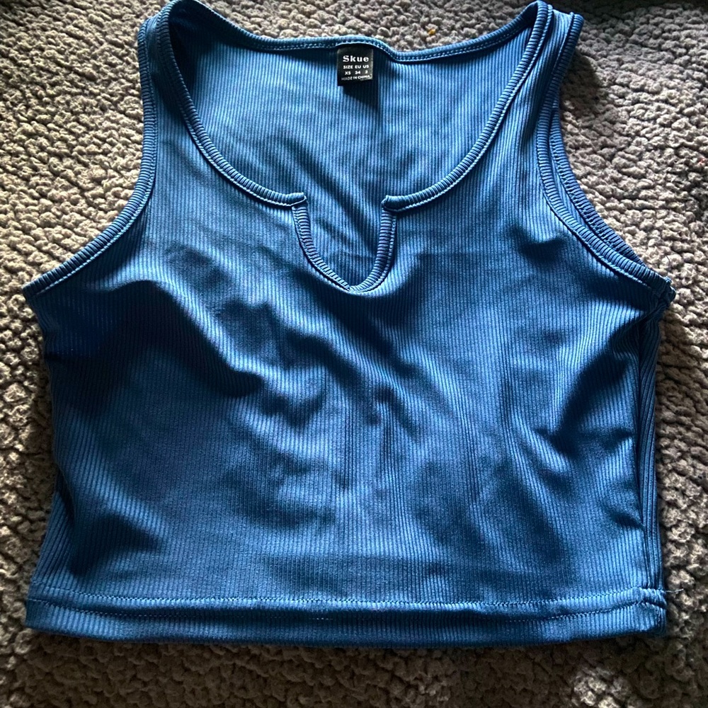 Blue Ribbed solid tank top